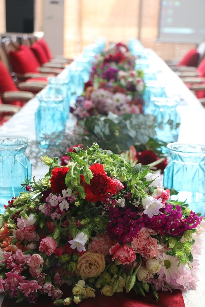 春滿雅苑 詩情花藝——記國藥租賃2019年三八婦女節(jié)主題活動